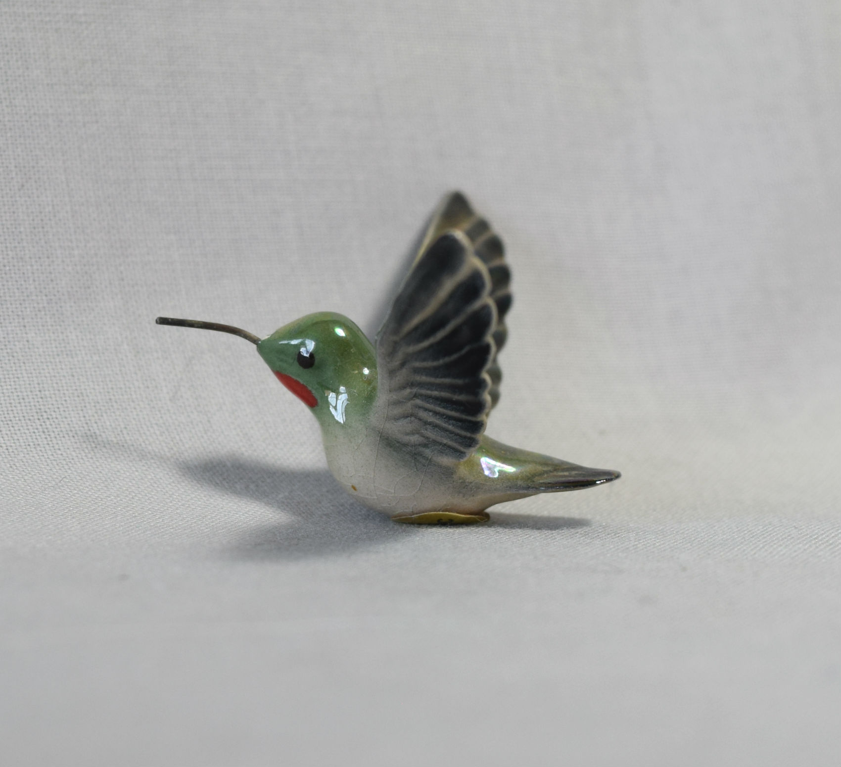 Hummingbird, hovering main image