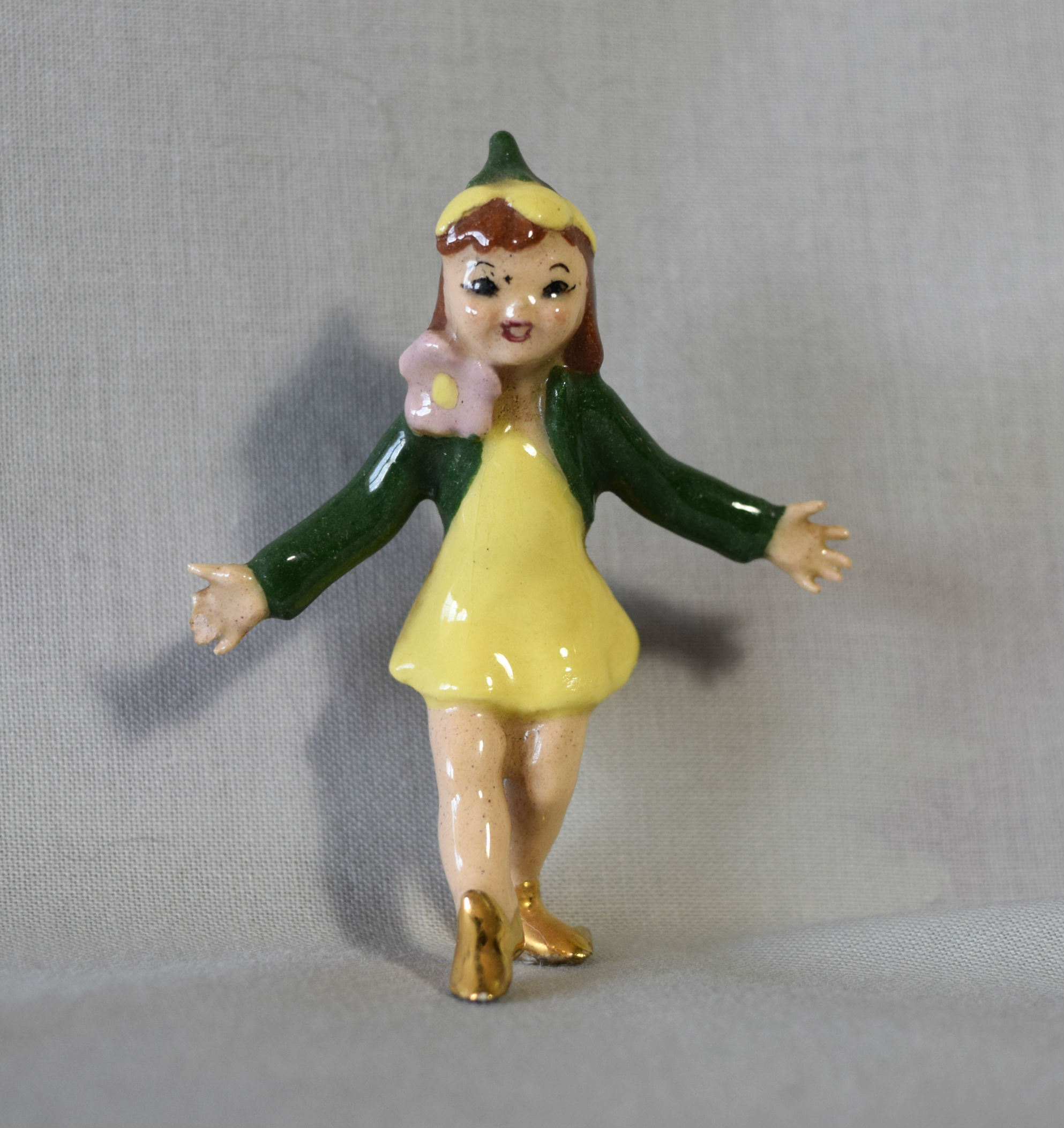 Pixie Girl, standing-image