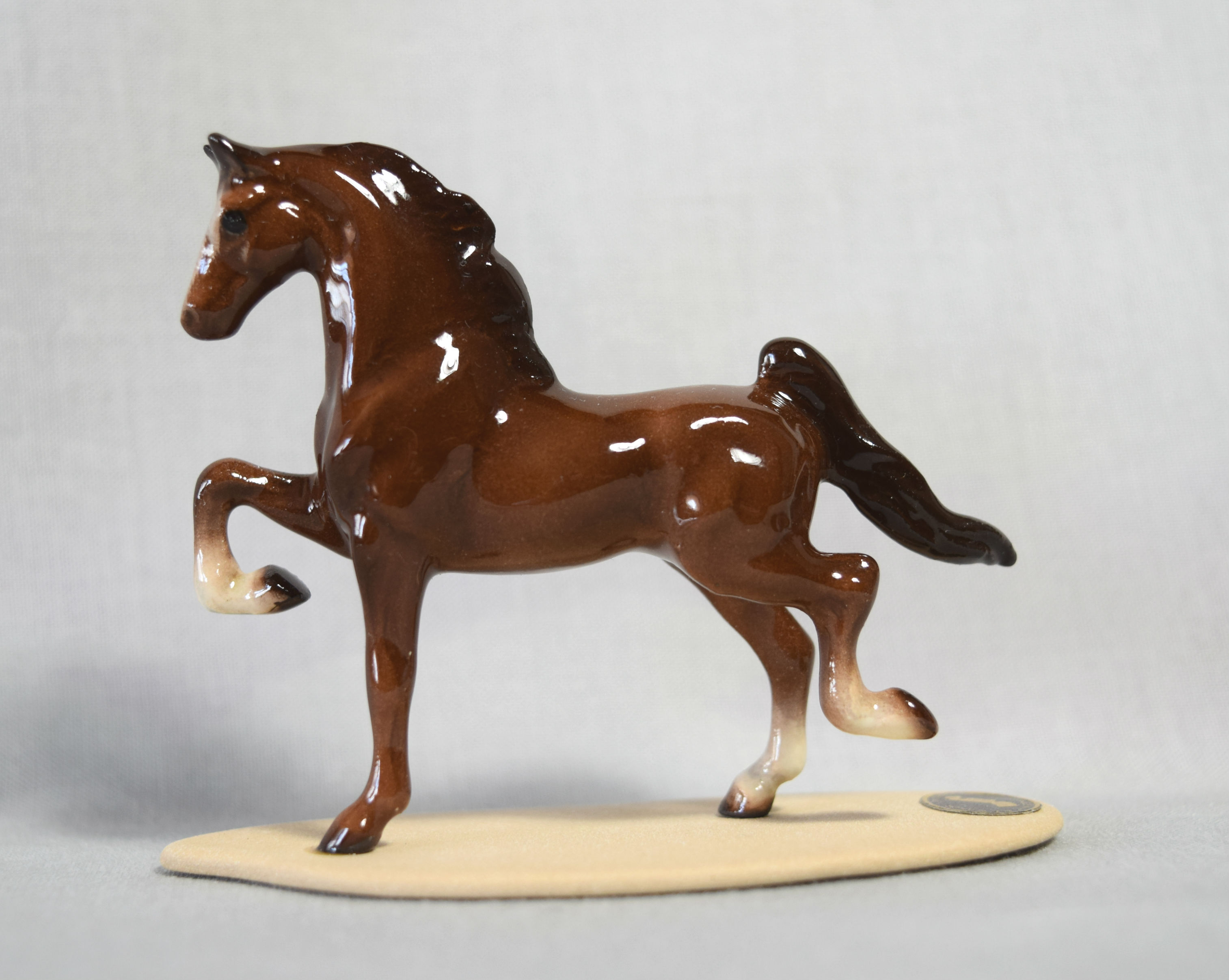 Saddlebred on base-image