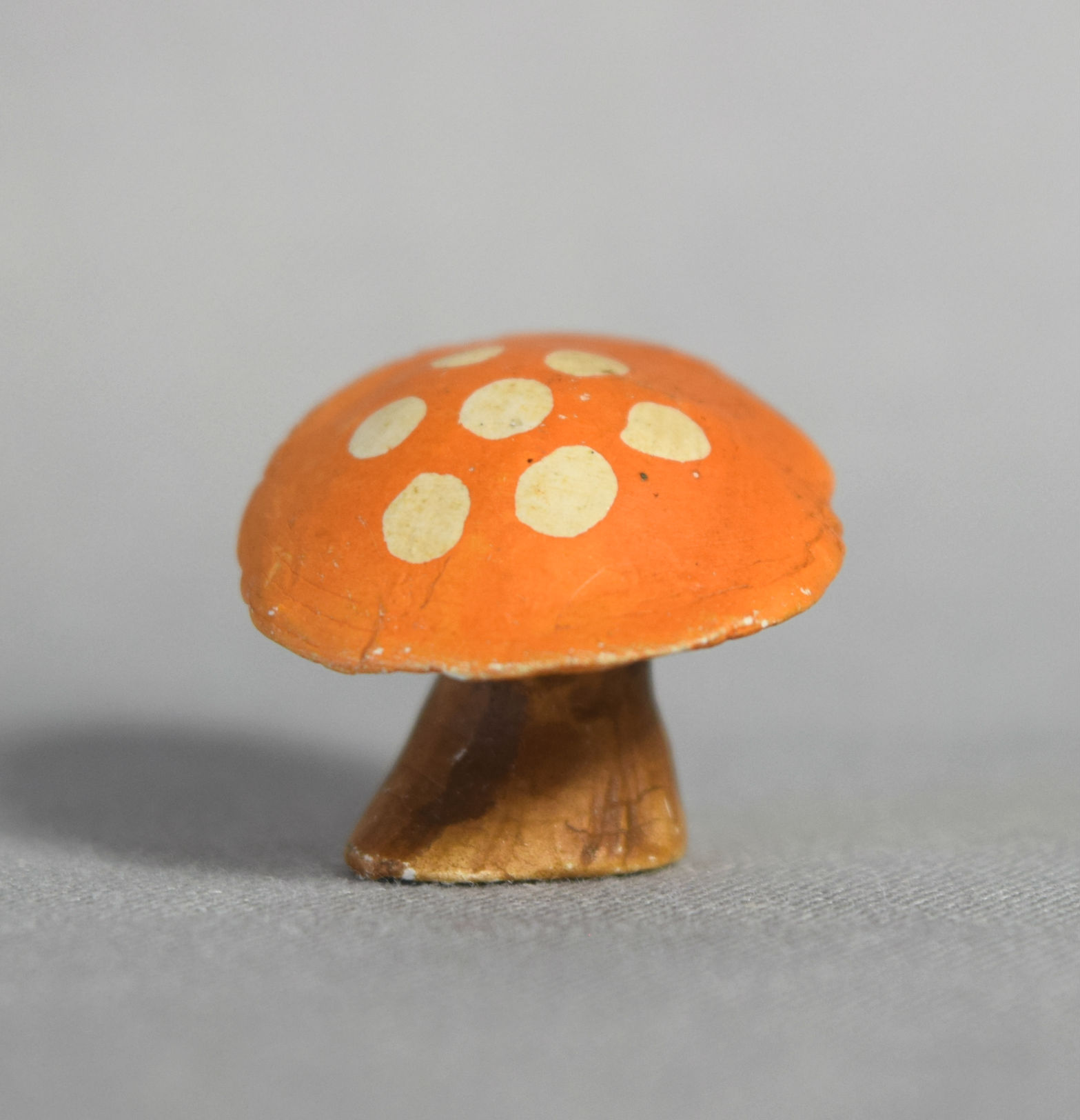 Mushroom, Large-image