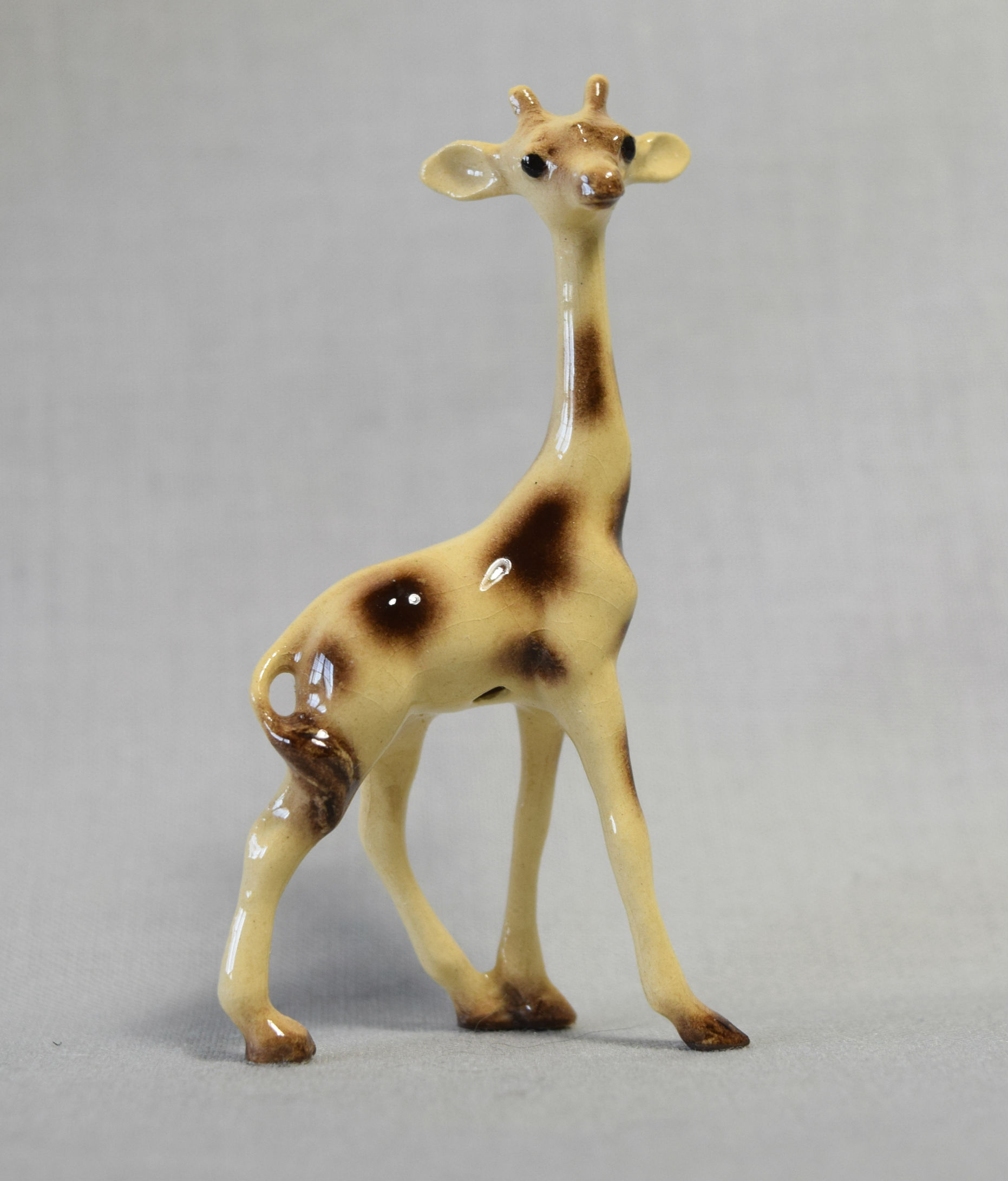 Giraffe Mama, facing right-image