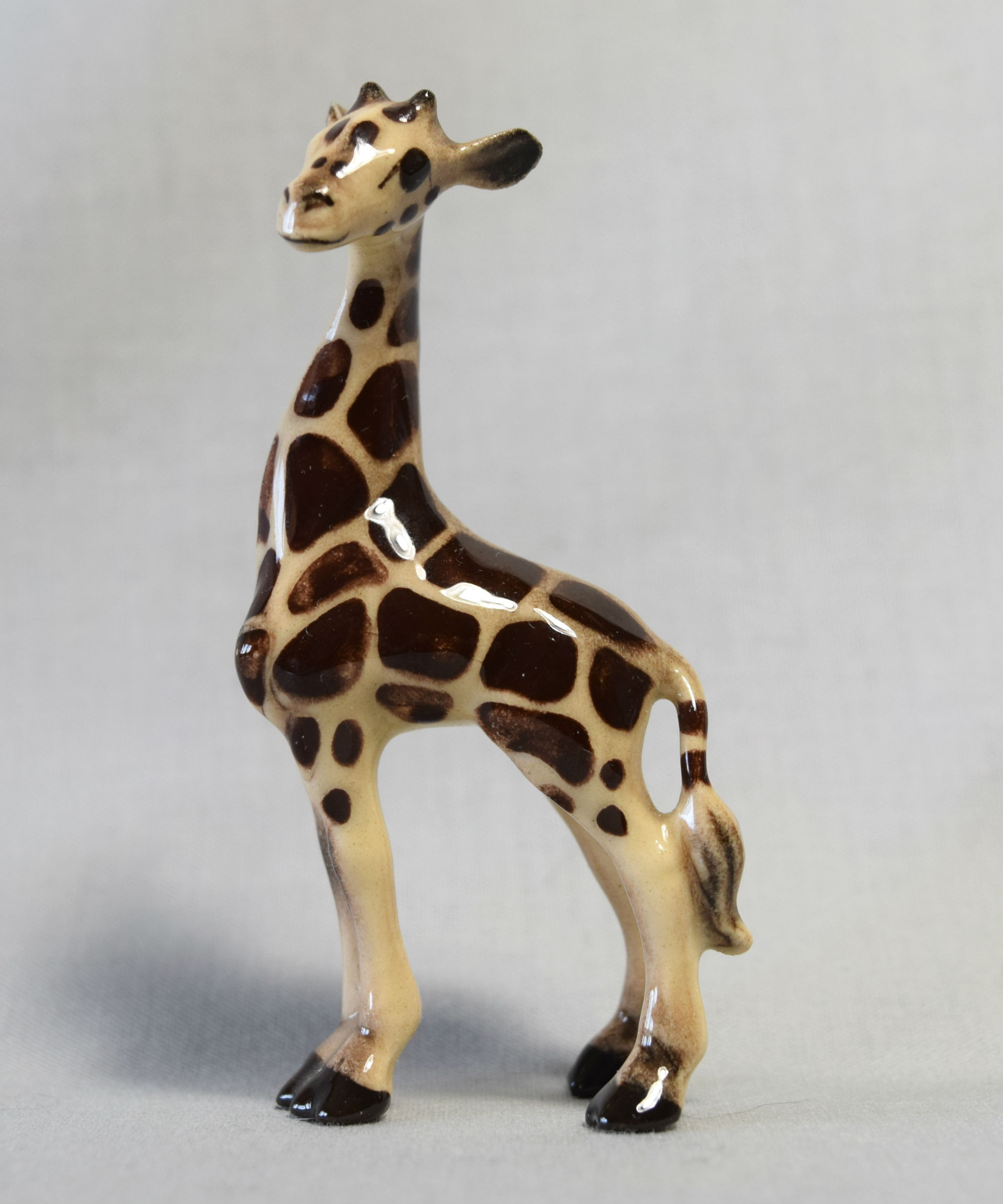 Giraffe Mama, facing left-image